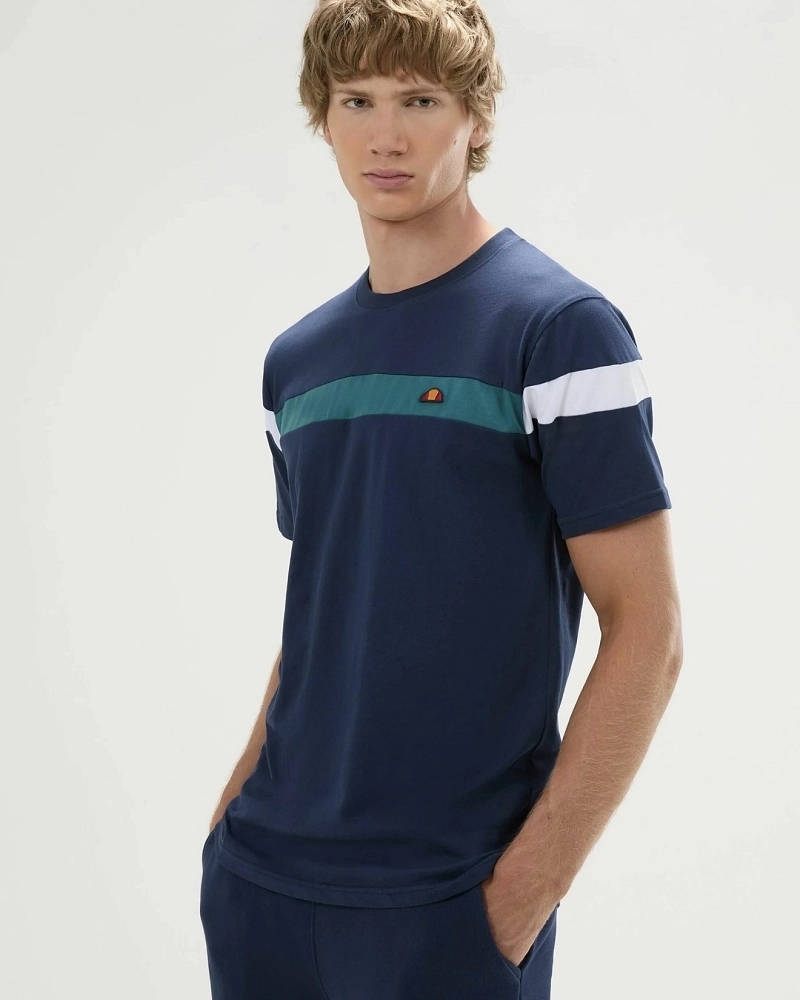 Camiseta Ellesse Caserio Tee hombre marino con franja verde y blanca Camiseta Ellesse Caserio Tee hombre marino con franja verde y blanca