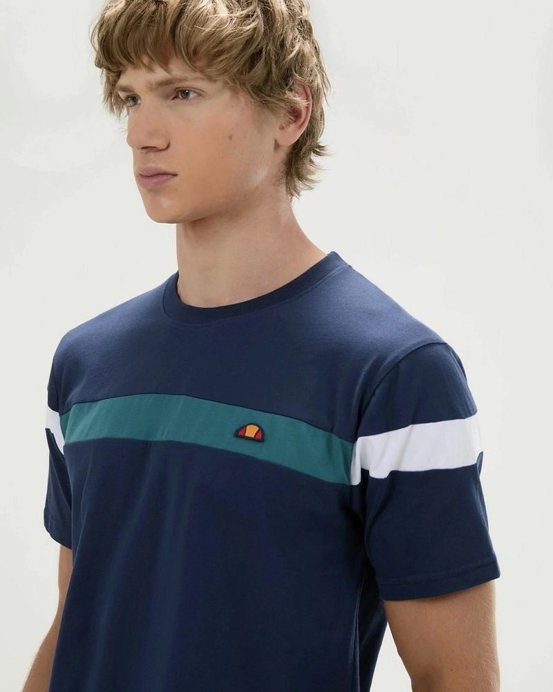 Camiseta Ellesse Caserio Tee hombre marino con franja verde y blanca Camiseta Ellesse Caserio Tee hombre marino con franja verde y blanca