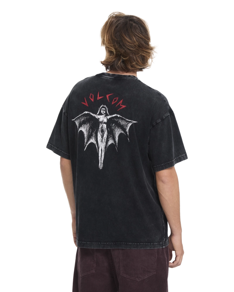 Camiseta Volcom Winged Creature Negro Lavado - Oversize Gráfico