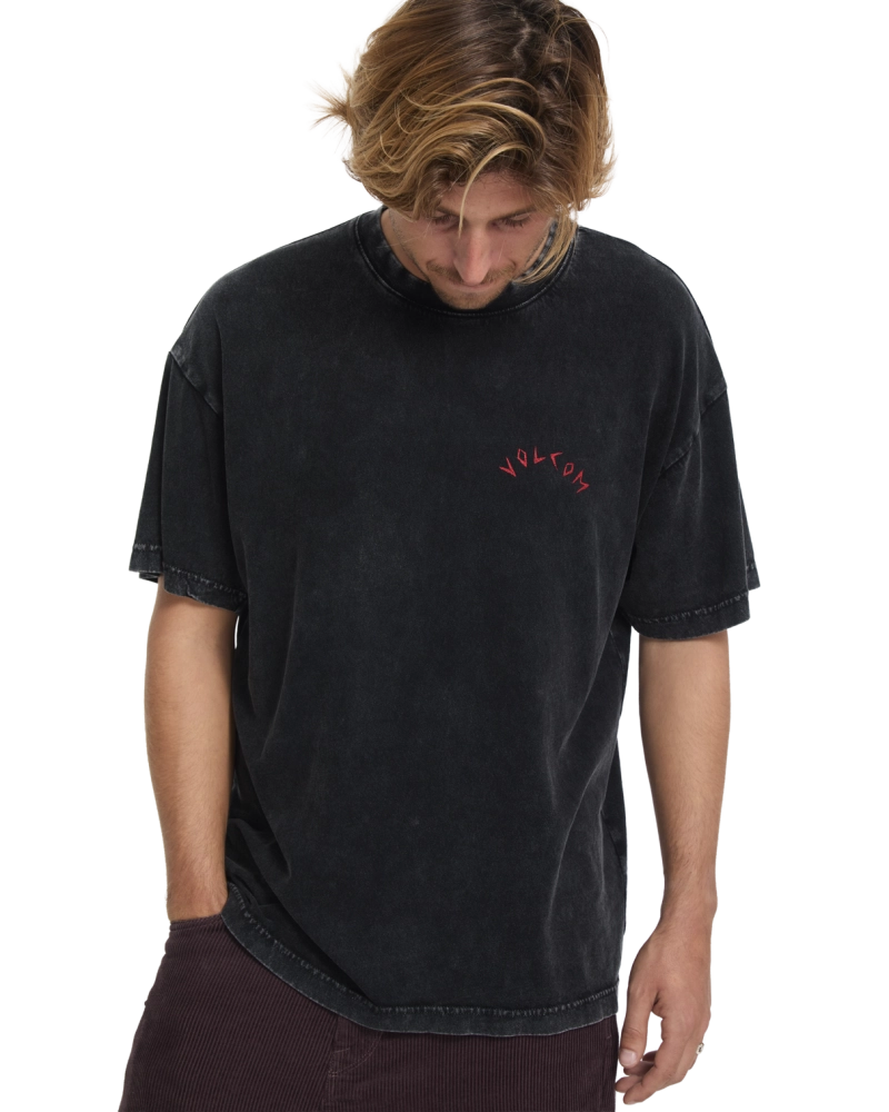 Camiseta Volcom Winged Creature Negro Lavado - Oversize Gráfico