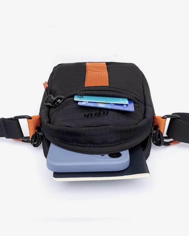 Jan side bag black Jan side bag black