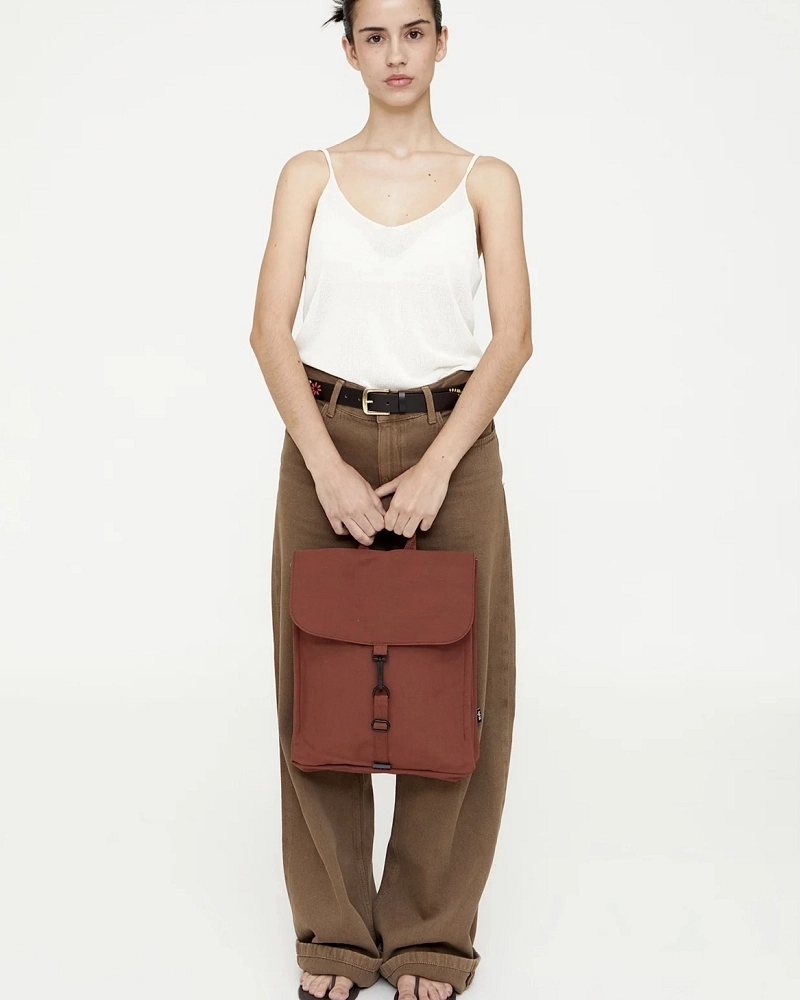 Mochila Lefrik Eco Sostenible – Terracota Mochila Lefrik Eco Sostenible – Terracota