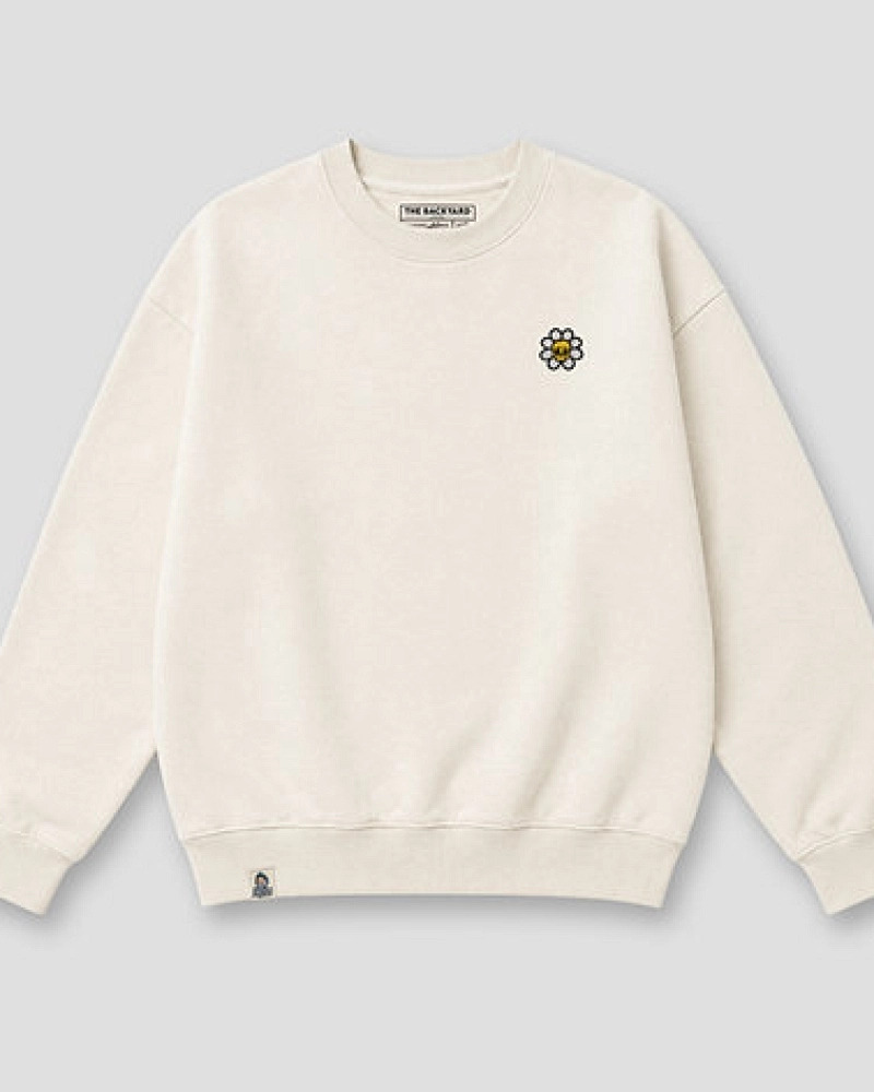 Sudadera Crewneck Beige Margarita Calavera – The Backyard Apparel
